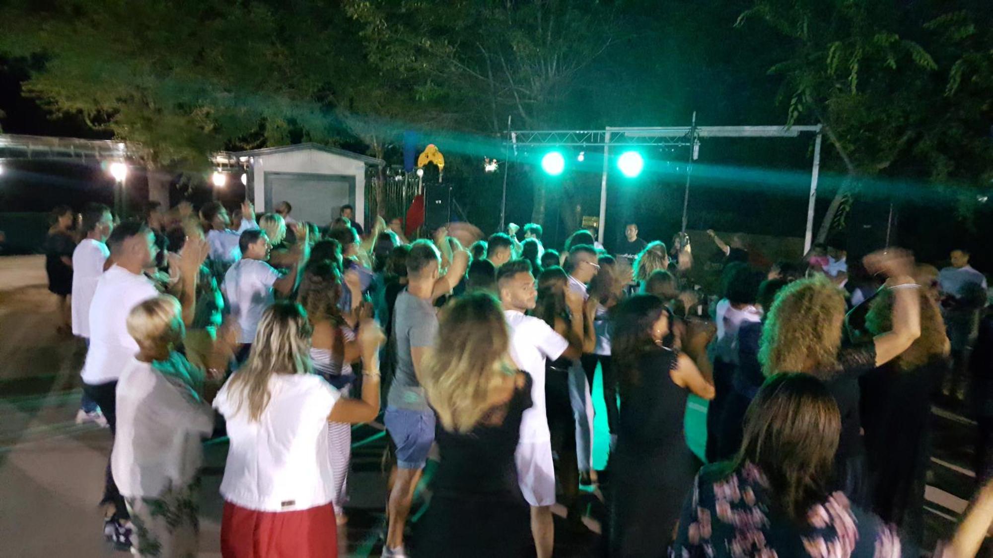 Mattinata Camping Dış mekan fotoğraf